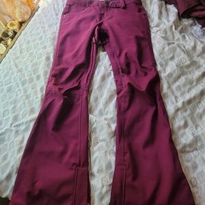 BRAND NEW Volcom snowboard pants